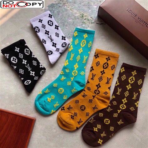 Replica Louis Vuitton Socks 